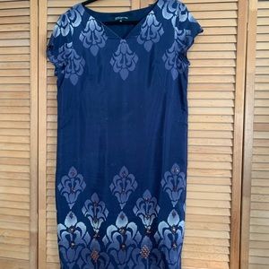 Jones New York Size 12 beaded sheath dress.  Navy Blue knee length.